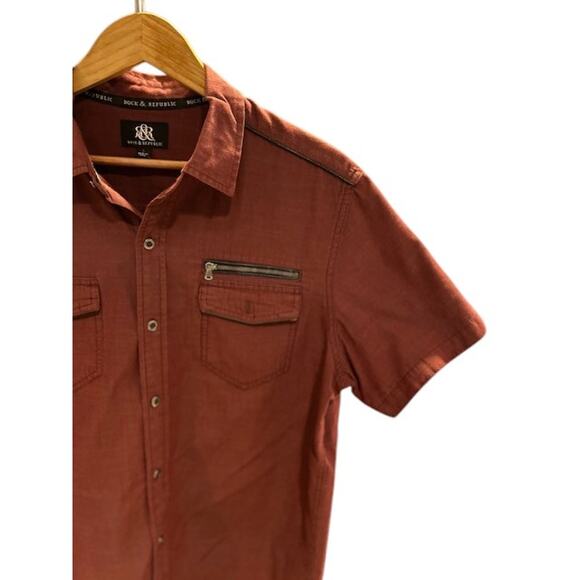 ROCK & REPUBLIC Maroon Button Up Shirt Short Sleeve Cotton Flap Pockets LARGE - Picture 5 of 10